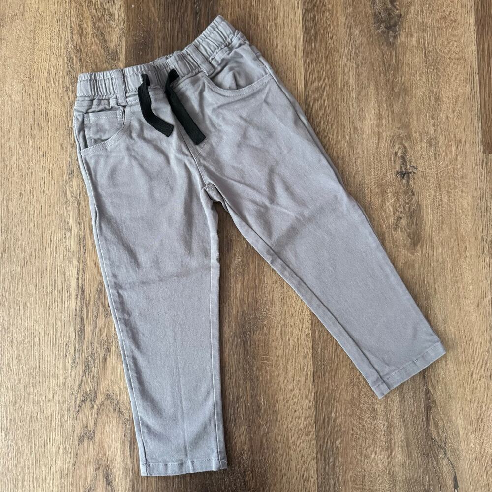 Salt and Pine Versatile Pull-on Pants in Gray